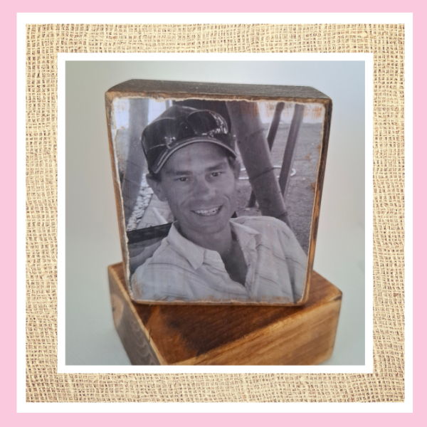 Custom Photo Desk Sitters